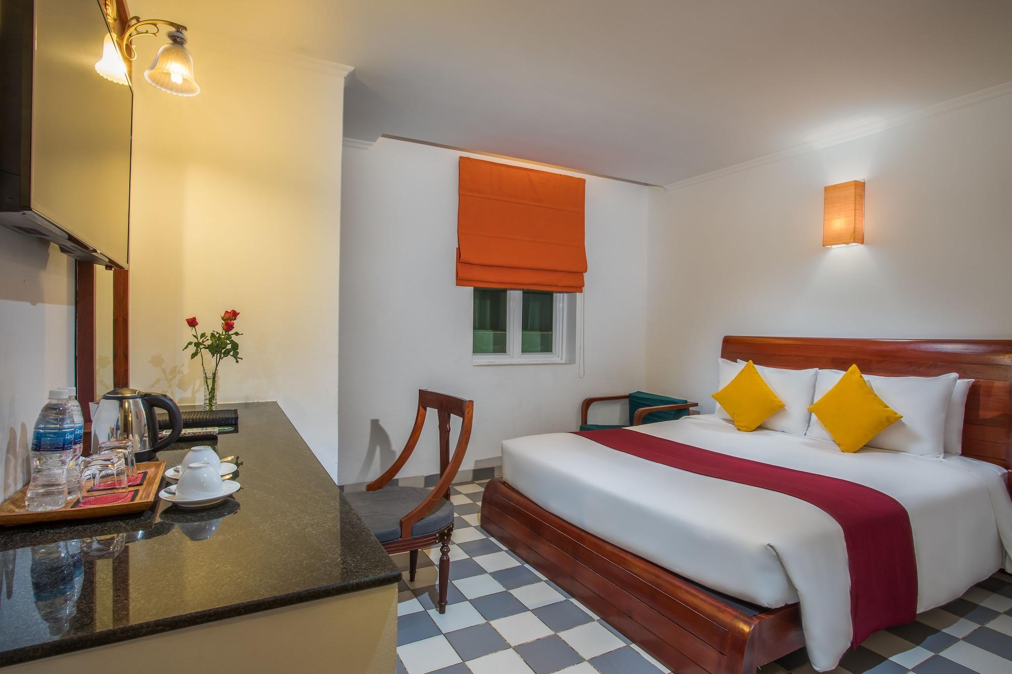 V Hotel Phnom Penh Eksteriør billede