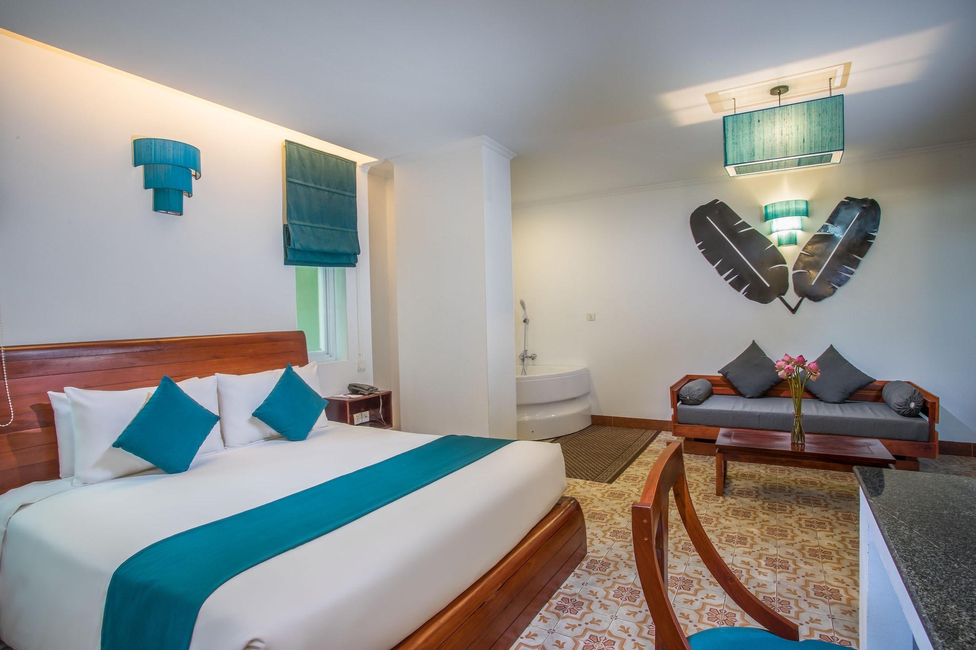 V Hotel Phnom Penh Eksteriør billede