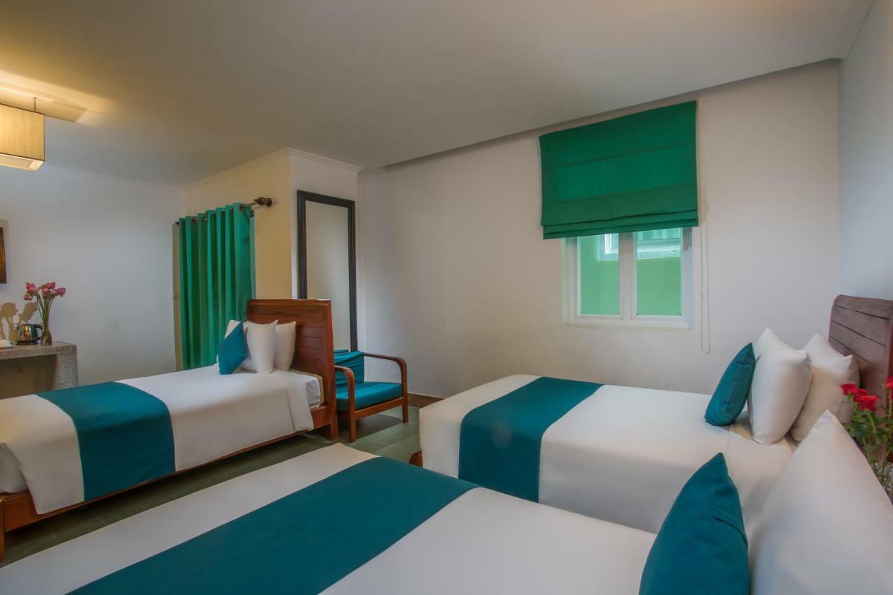 V Hotel Phnom Penh Eksteriør billede