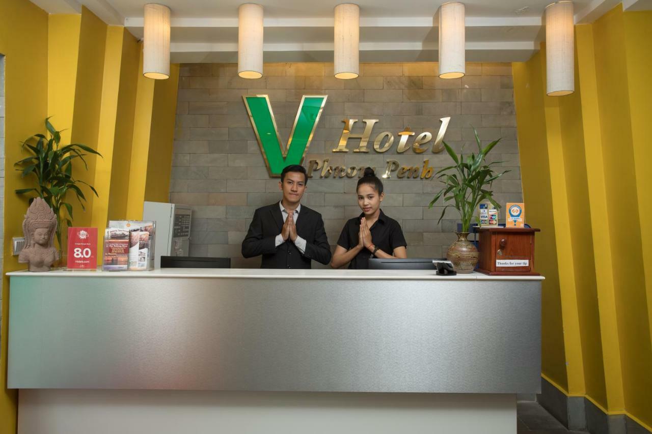 V Hotel Phnom Penh Eksteriør billede