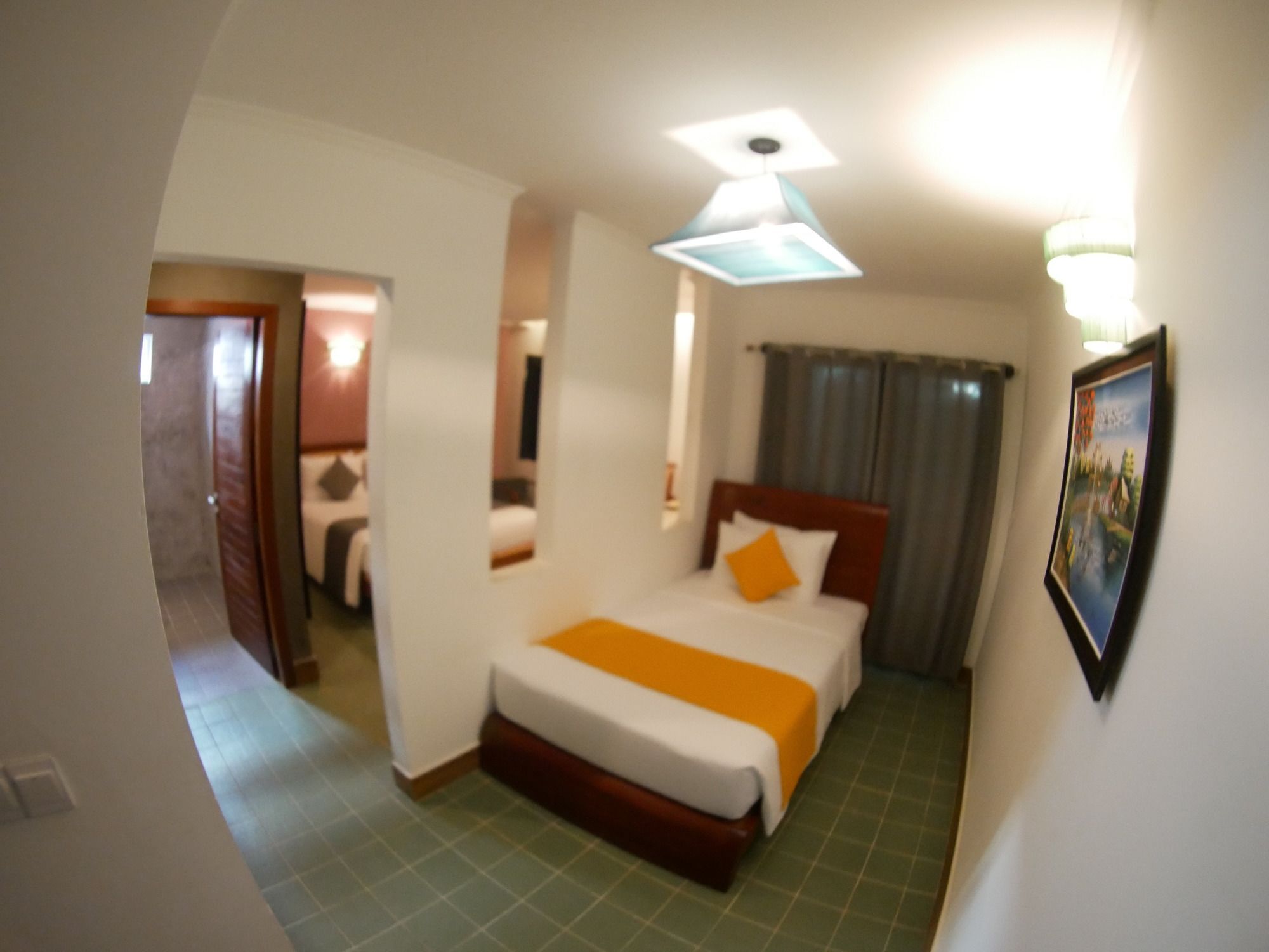 V Hotel Phnom Penh Eksteriør billede