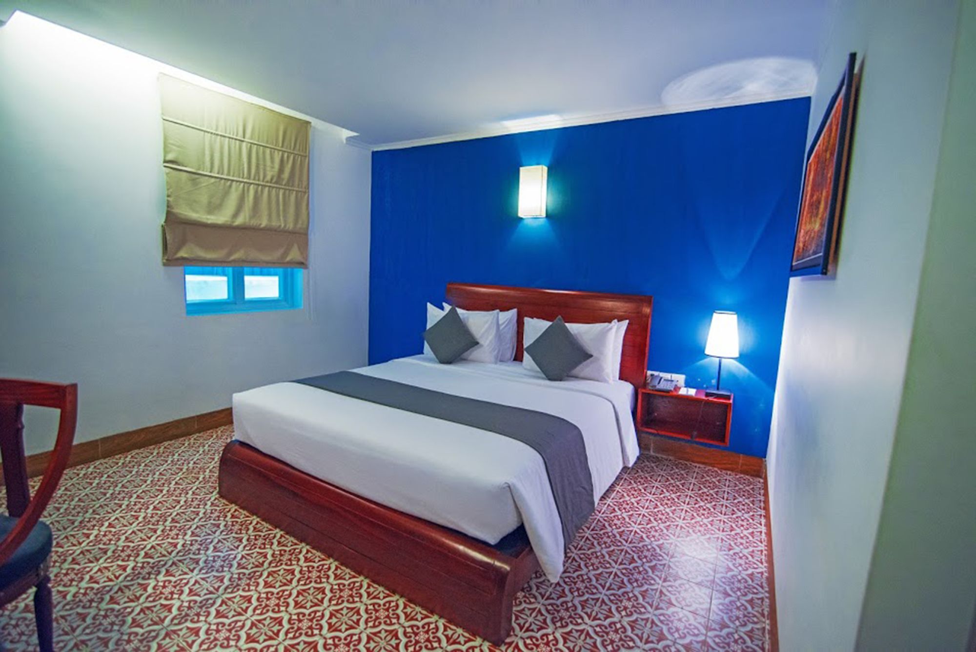 V Hotel Phnom Penh Eksteriør billede